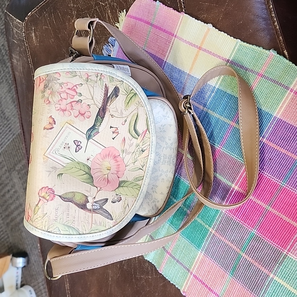 Vintro Crossbody Hummingbird Motif